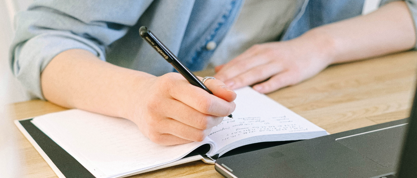 Immagine in evidenza Scrittura Creativa: base e avanzato (anche online)